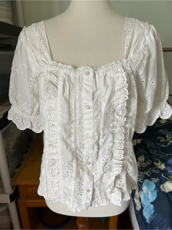 Jennifer & Grace Tops - Jennifer & Grace White Eyelet Medium Lace Button-Front Women's 100% Cotton Top